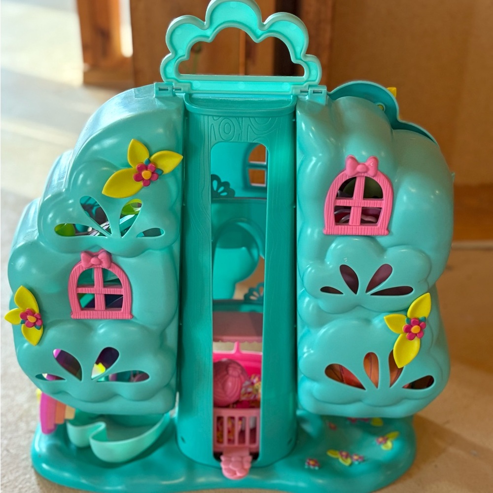 Whimsical faerie Treehouse Playset - Picture 3 of 6